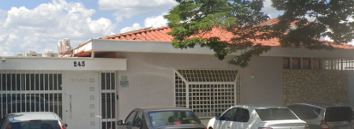 Fachada da Unidade II da Clínica Escalada, na Av. Dr. Hermas Braga, 245, em Nova Campinas